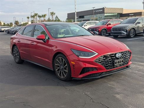 Used 2020 Hyundai Sonata Limited w/ Cargo Package image 3