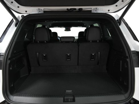 New 2026 Buick Enclave Sport Touring image 13