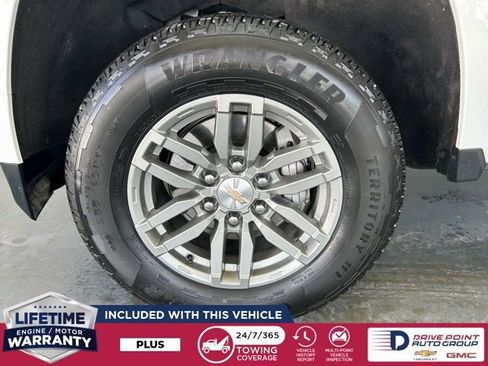 Used 2024 Chevrolet Colorado LT image 11