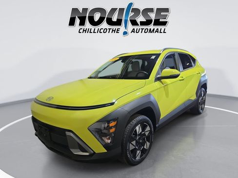 Used 2024 Hyundai Kona SEL AWD/4WD image 1