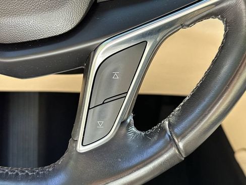 Used 2018 Cadillac XT5 Luxury AWD/4WD image 35