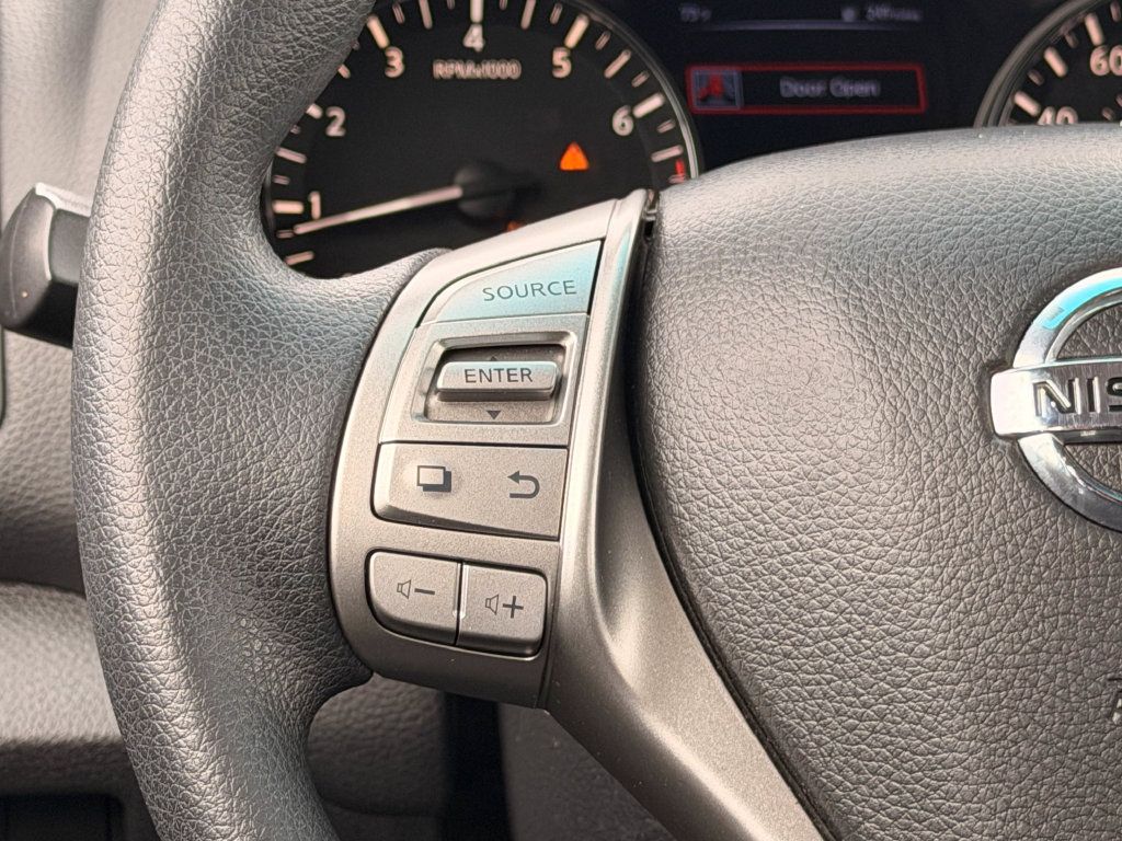 Used 2015 Nissan Altima 2.5 S w/ Special Edition Package FWD image 19