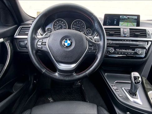 Used 2017 BMW 330i Sedan RWD image 15