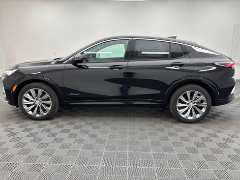 New 2026 Buick Envista Avenir FWD image 13