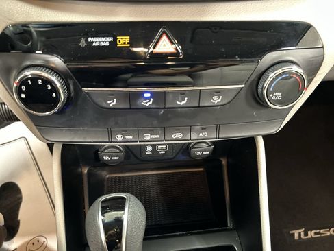 Used 2017 Hyundai Tucson SE w/ SE Popular Package 02 AWD/4WD image 16