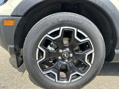 Used 2025 Ford Bronco Sport Outer Banks w/ Outer Banks Tech Package+ image 20