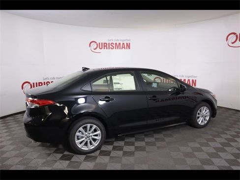 Used 2026 Toyota Corolla LE w/ LE Premium Package image 14