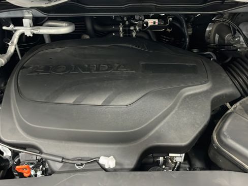 Used 2025 Honda Odyssey Elite image 27