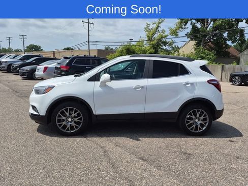 Used 2019 Buick Encore Sport Touring FWD image 3