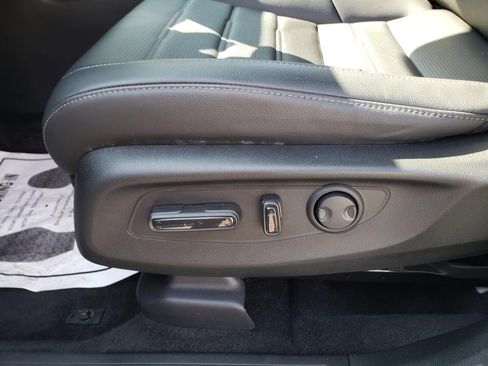 Used 2024 Honda CR-V EX-L image 19