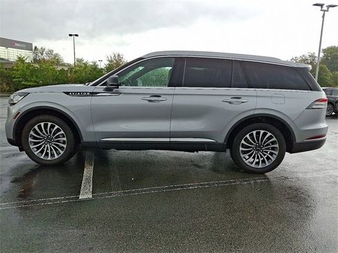 Certified 2022 Lincoln Aviator Reserve w/ Elements Package Plus image 4