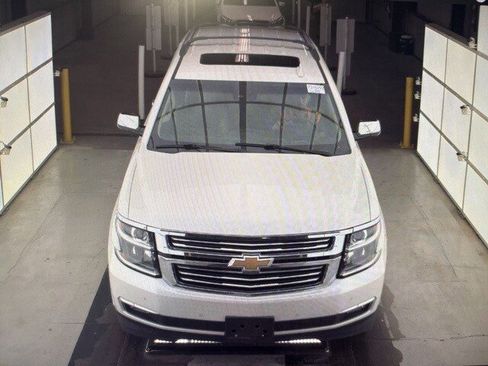 Used 2017 Chevrolet Tahoe Premier image 2