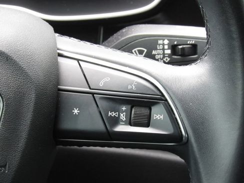 Used 2022 Audi Q3 2.0T Premium w/ Convenience Package AWD/4WD image 26