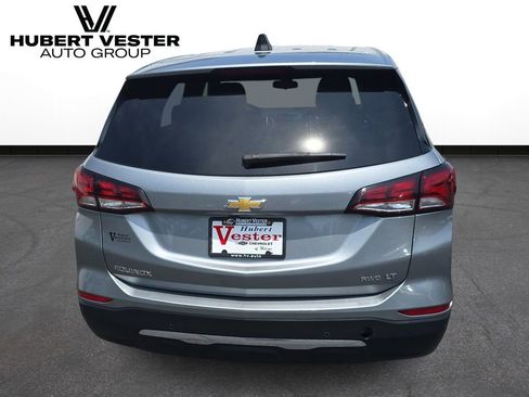Used 2024 Chevrolet Equinox LT AWD/4WD image 3