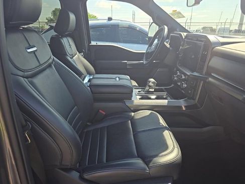 Used 2025 Ford F150 Platinum AWD/4WD image 6
