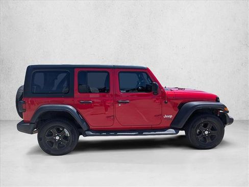 Certified 2018 Jeep Wrangler Unlimited Sport S AWD/4WD image 4