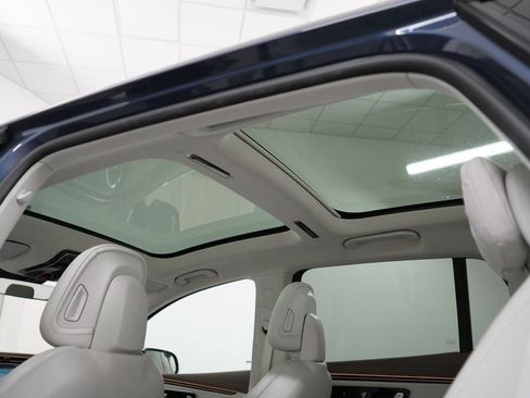 Used 2023 Mercedes-Benz EQS 450+ 4MATIC SUV w/ AMG Line Exterior Package image 18