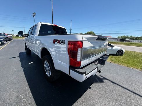 Used 2019 Ford F350 Platinum w/ Platinum Ultimate Package AWD/4WD image 6