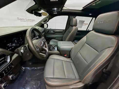 Used 2025 GMC Yukon AT4 w/ AT4 Premium Package image 23