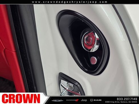 Used 2019 Rolls-Royce Wraith RWD image 14