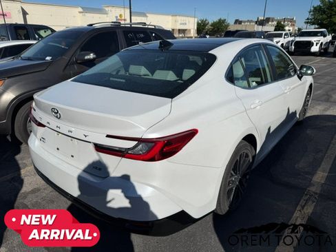 Used 2025 Toyota Camry XLE w/ Premium Package AWD/4WD image 2