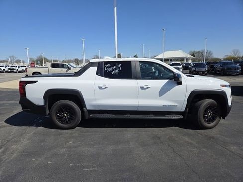 Used 2024 Chevrolet Silverado EV W/T image 21