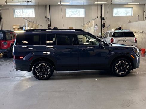 Certified 2025 Hyundai Santa Fe SEL image 4