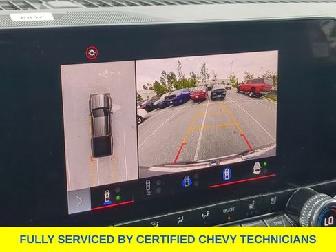 Used 2023 GMC Canyon Denali AWD/4WD image 32