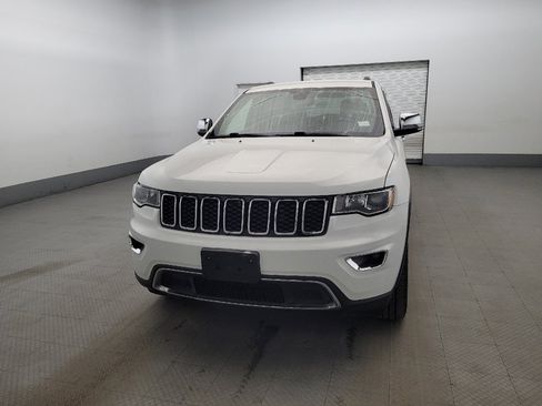 Used 2019 Jeep Grand Cherokee Limited AWD/4WD image 15