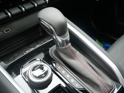 New 2026 Chevrolet Colorado Z71 w/ Technology Package image 9