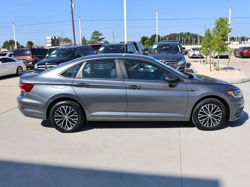 Used 2019 Volkswagen Jetta SEL image 6