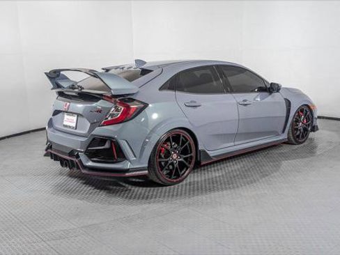 Used 2021 Honda Civic Type R image 8