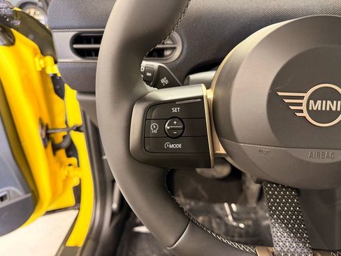 Certified 2025 MINI Cooper S image 13