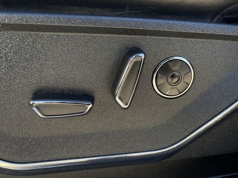 Used 2021 Ford F150 Platinum w/ Equipment Group 701A High image 31