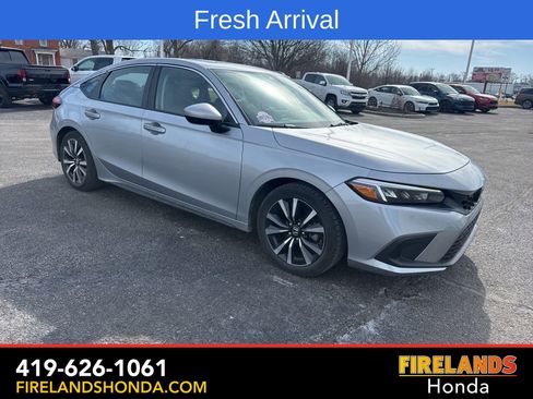 Used 2024 Honda Civic EX-L image 7