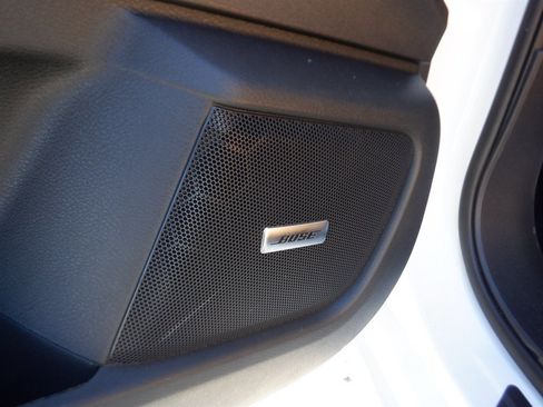 Used 2024 Nissan Sentra SV w/ SV Premium Package image 12