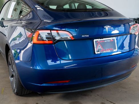 Used 2023 Tesla Model 3 Standard Range RWD image 16