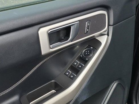 Used 2024 Ford Explorer XLT w/ Equipment Group 202A image 14