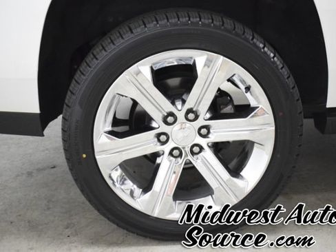 Used 2019 Cadillac Escalade Premium Luxury AWD/4WD image 9