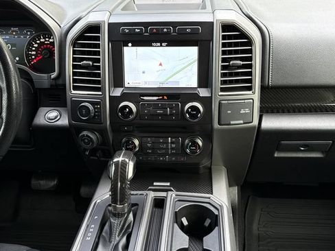Used 2017 Ford F150 Raptor w/ Equipment Group 802A Luxury AWD/4WD image 11
