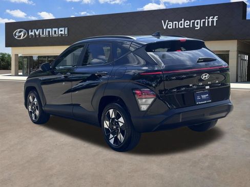 Used 2025 Hyundai Kona SEL FWD image 10