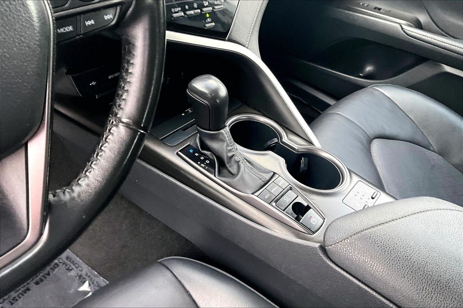 Used 2023 Toyota Camry XSE FWD image 16