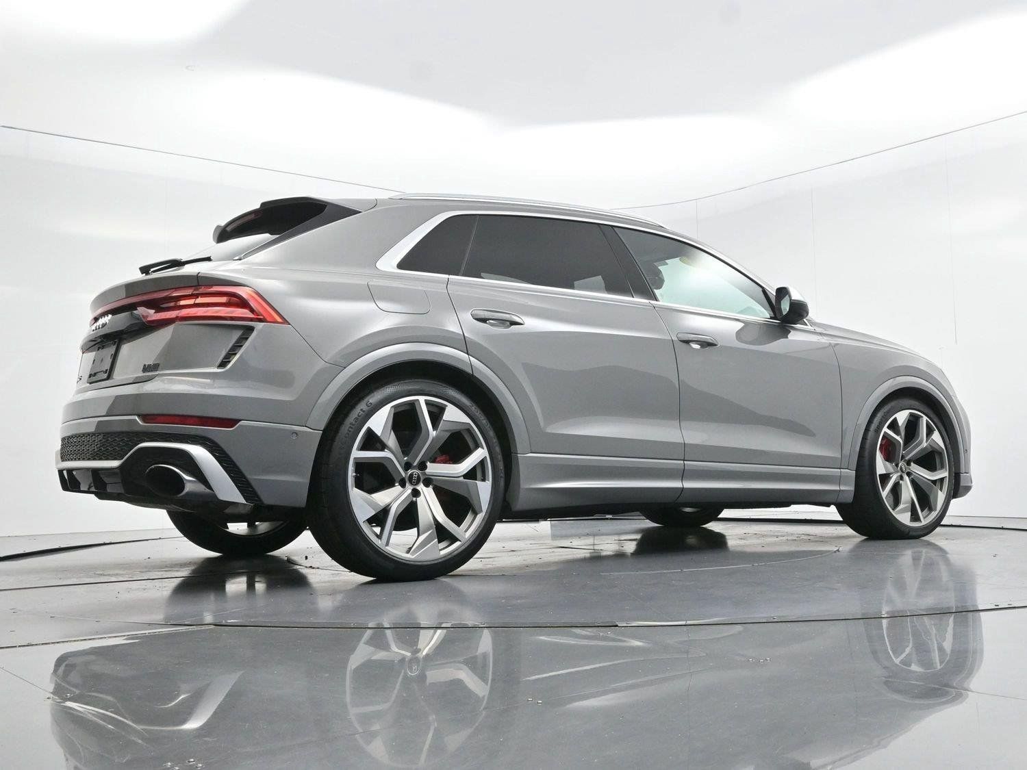 Used 2023 Audi RS Q8 w/ Executive Package AWD/4WD image 54