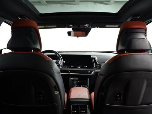 Used 2023 Kia Sportage SX image 17