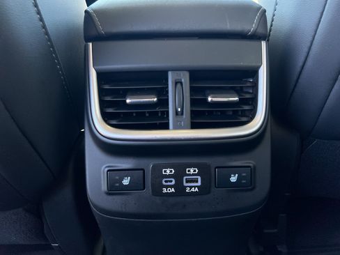 Certified 2024 Subaru Outback Touring AWD/4WD image 22