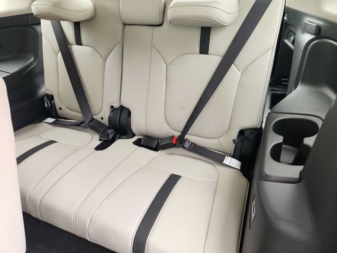 Used 2026 Honda Pilot EX-L image 23