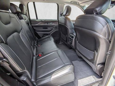 Used 2023 Jeep Grand Cherokee 30th Anniversary AWD/4WD image 21
