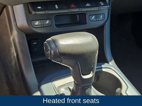 Used 2015 Chevrolet Colorado Z71 AWD/4WD image 10