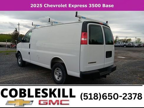 New 2025 Chevrolet Express 3500 w/ Driver Convenience Package image 6