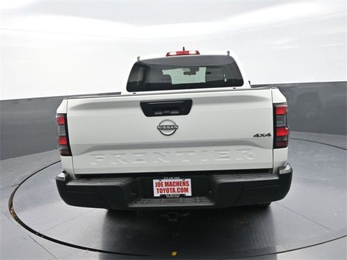 Used 2024 Nissan Frontier S image 6